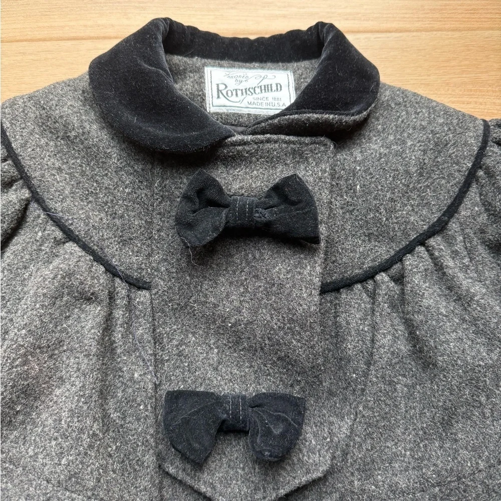 Rothschild vintage gray
